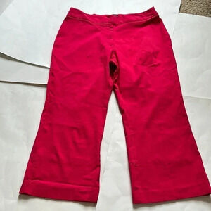 Express brand stretch hot pink Capri pants size 11/12